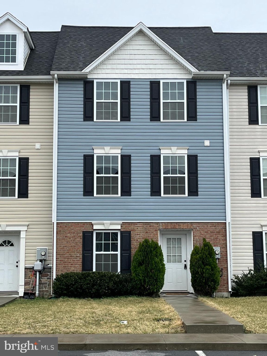 23 Hanger Ct, Inwood, WV 25428 - photo 1