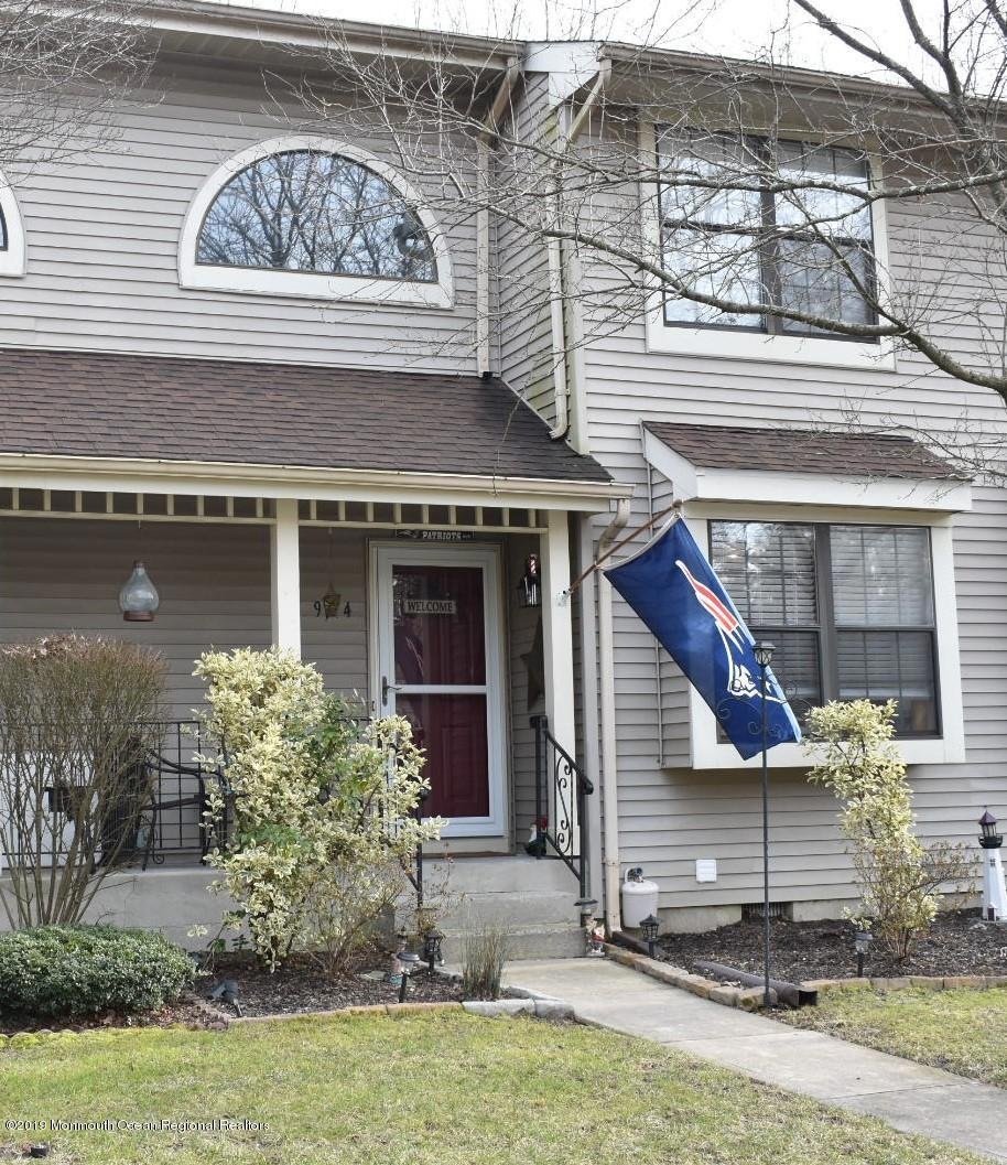 904 Arlington Dr.