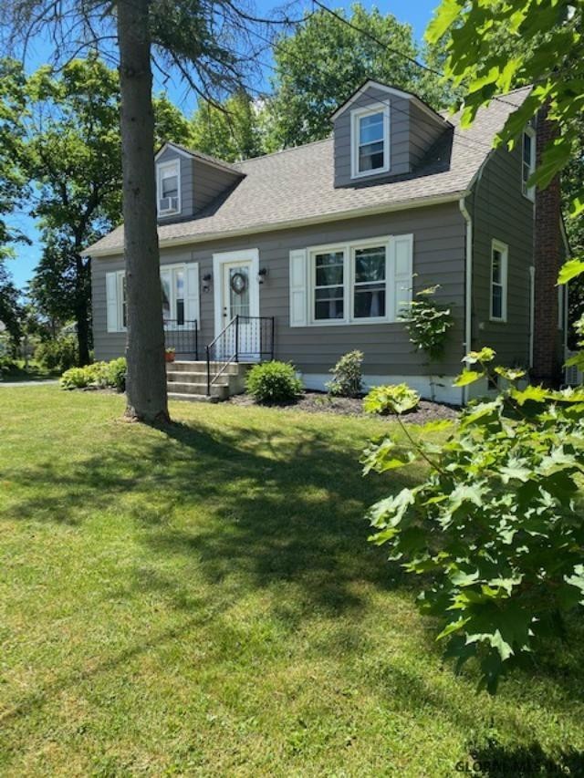 43 Oregon Ave, Rensselaer, NY 12144 - photo 1