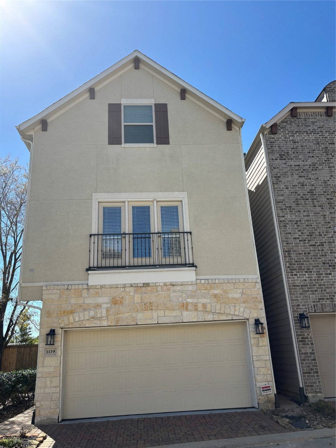 1119 Shepherd Oaks Dr, Houston, TX 77018 - photo 1