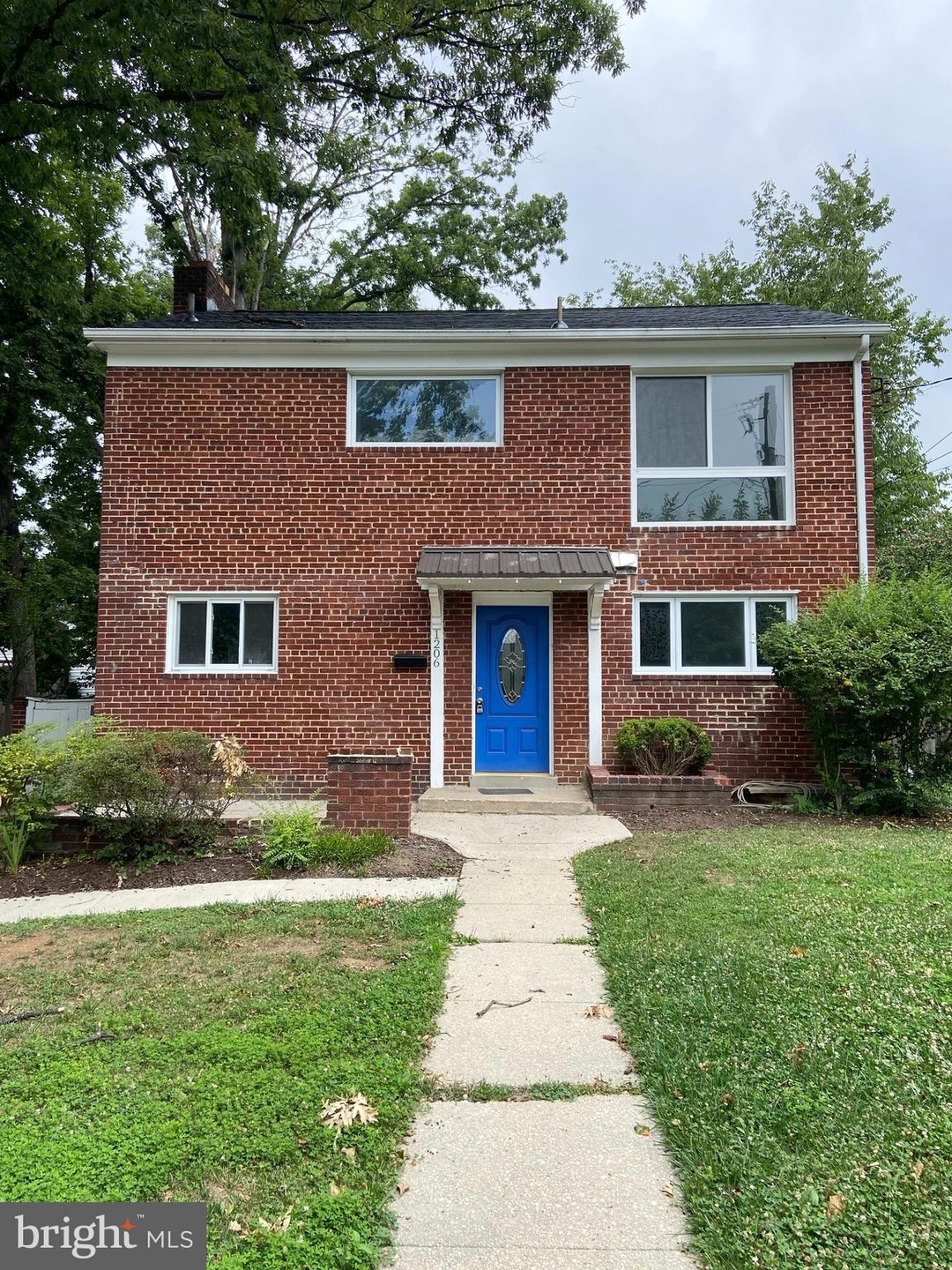 1206 Holton Ln, Takoma Park, MD 20912 - photo 1