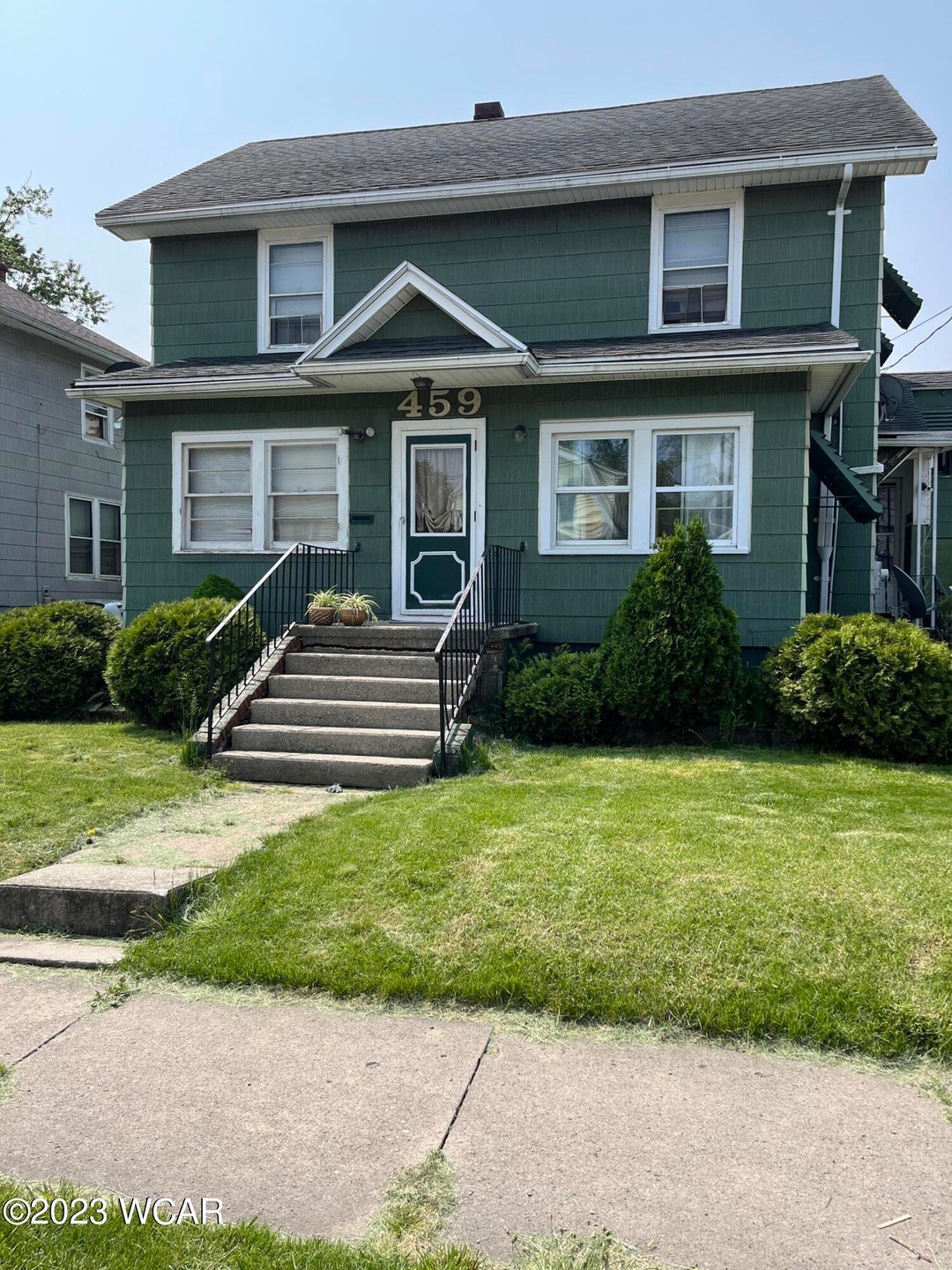 459 W. Grand Avenue