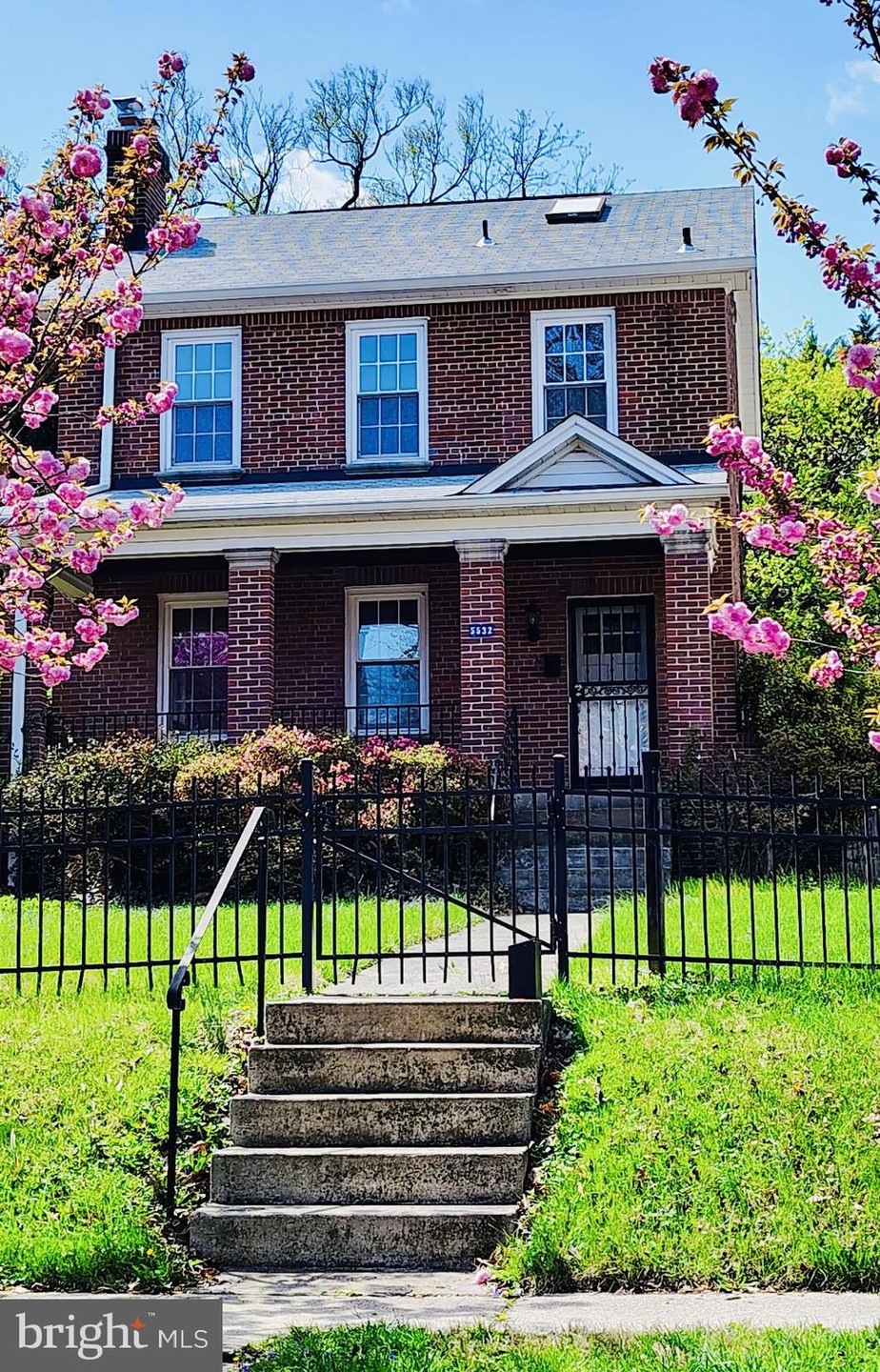 Coming Soon $1,049,000