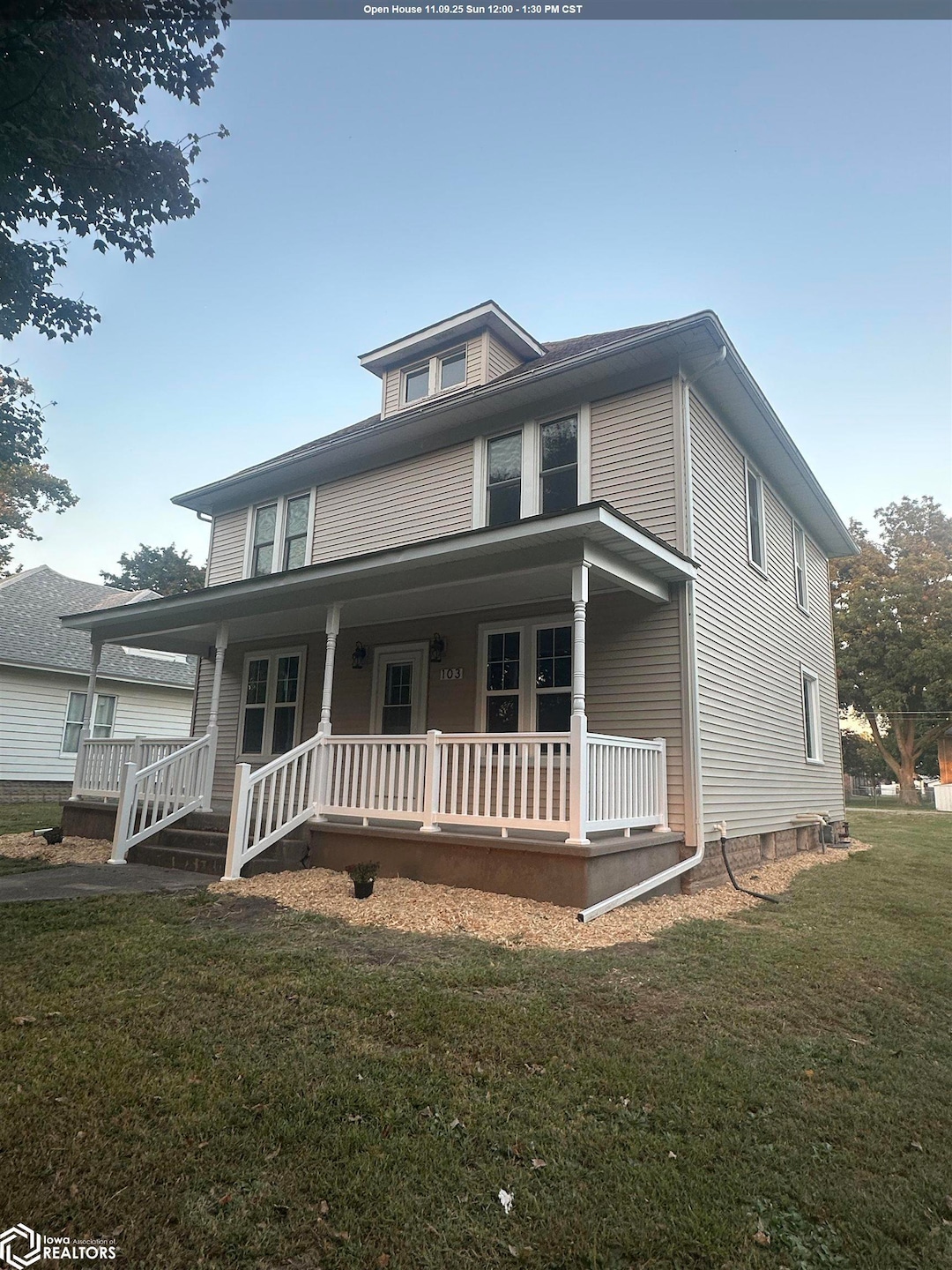 103 S Clark St, Winfield, IA 52659 - photo 1