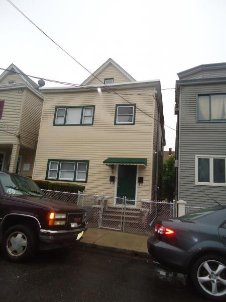 9 Davidson St, Clifton, NJ 07011 - photo 1