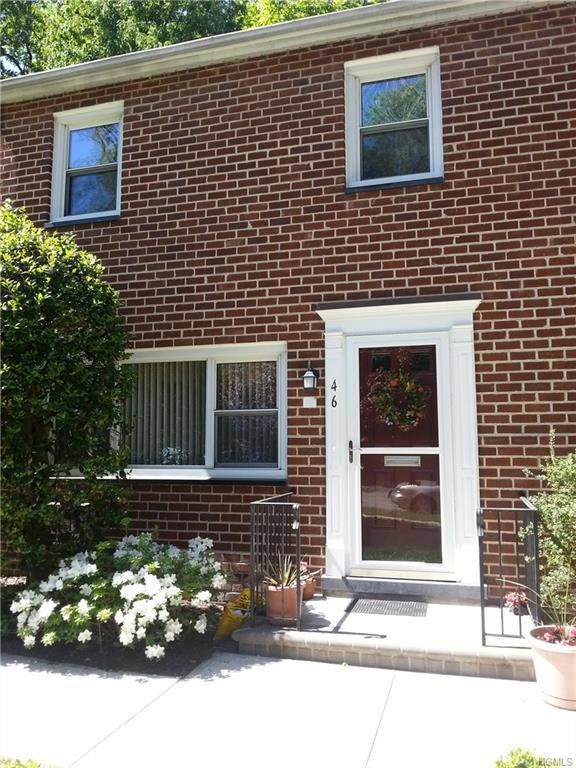 46 Charter Cir unit 46, Ossining, NY 10562 - photo 1