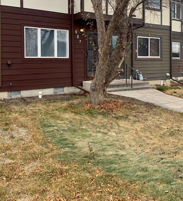 607 38th Strret Outside 2
