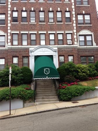 4 Chiswick Rd unit 4, Brighton, MA 02135 - photo 1