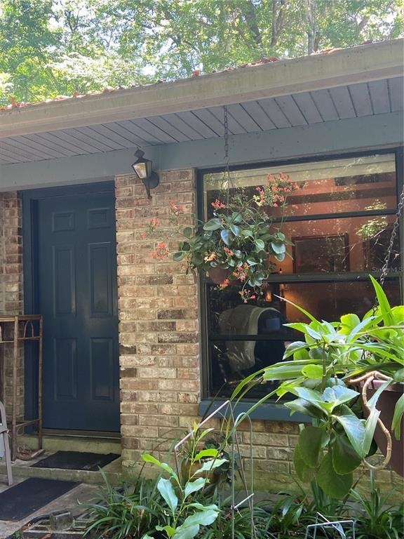 4526 SW 46th Dr, Gainesville, FL 32608 - photo 1