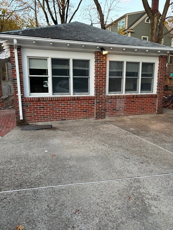 877 Commonwealth Ave (Adu) unit 877, Newton, MA 02459 - photo 1