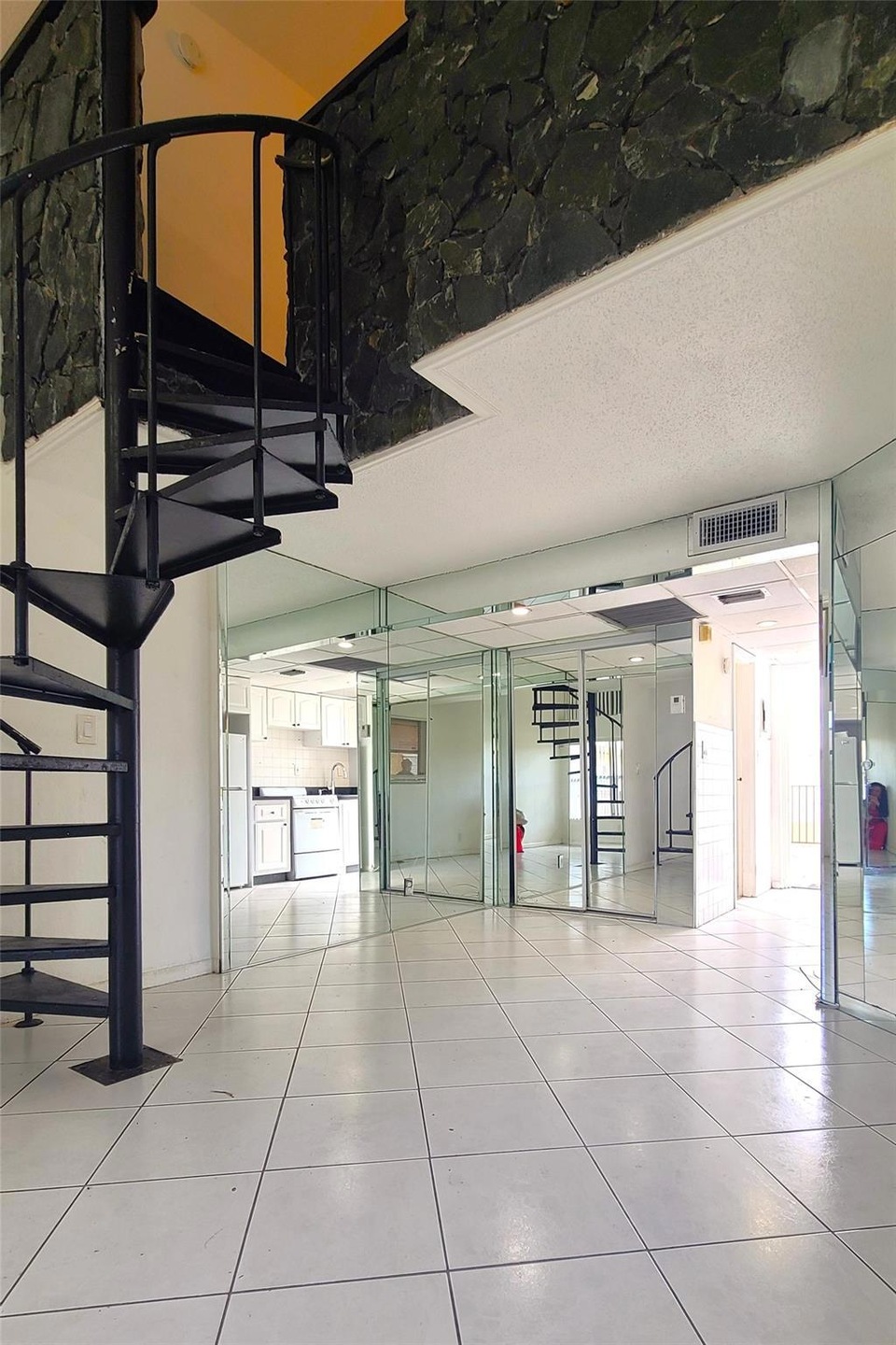 4121 NW 26th St unit T20, Lauderhill, FL 33313 - photo 1