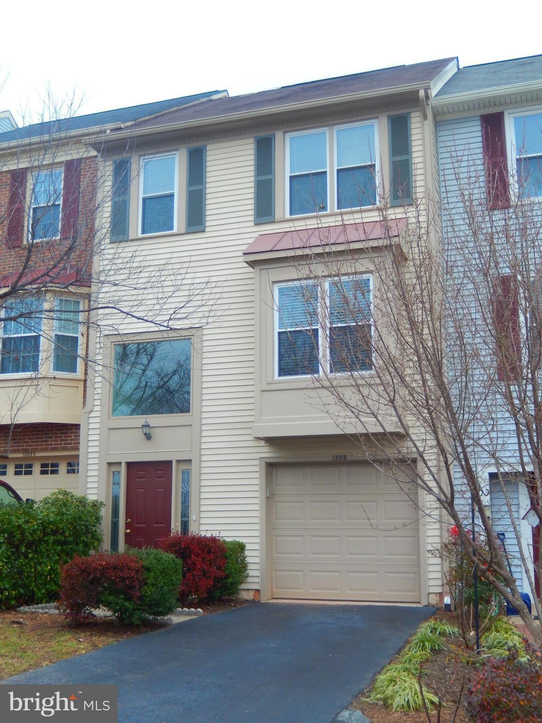 13918 Ludington Place, Centreville, VA 20121 - photo 1