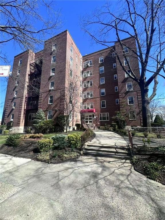 26-15 Parsons Blvd unit 4B, Flushing, NY 11354 - photo 1