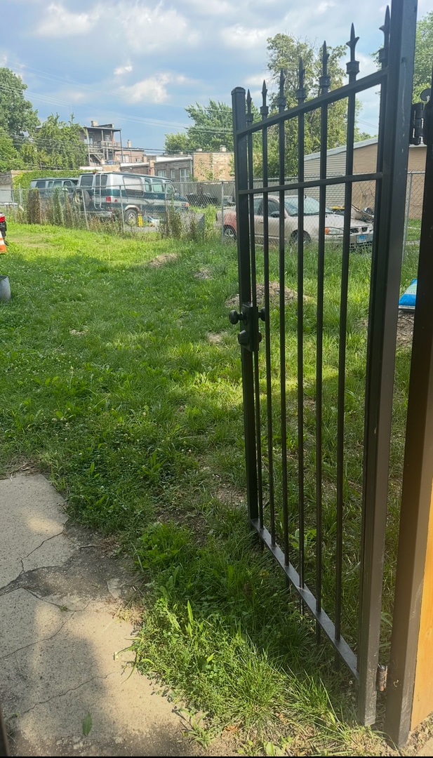 847 N Homan Ave, Chicago, IL 60651 - photo 1