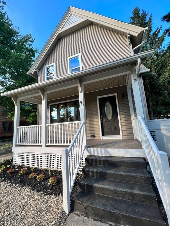 45 Florida St, Springfield, MA 01109 - photo 1