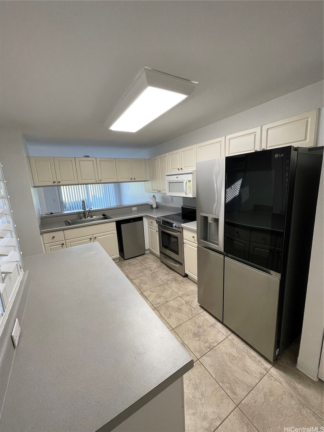 94-829 Lumiauau St unit G101, Waipahu, HI 96797 - photo 1