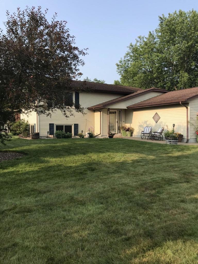 19717 Bluffview Place, Galesville, WI 54630 - photo 1