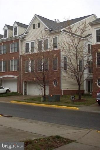 46184 Cecil Terrace, Sterling, VA 20165 - photo 1