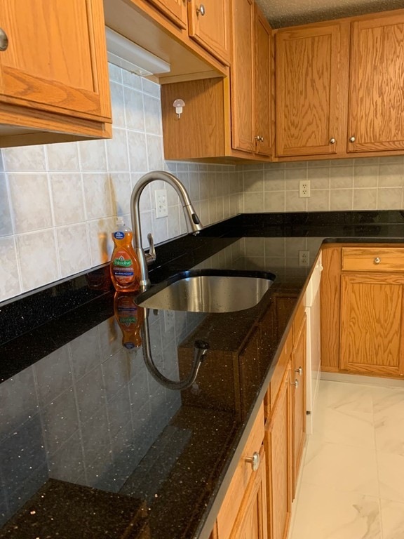 79 Waite St unit 66, Malden, MA 02148 - photo 1