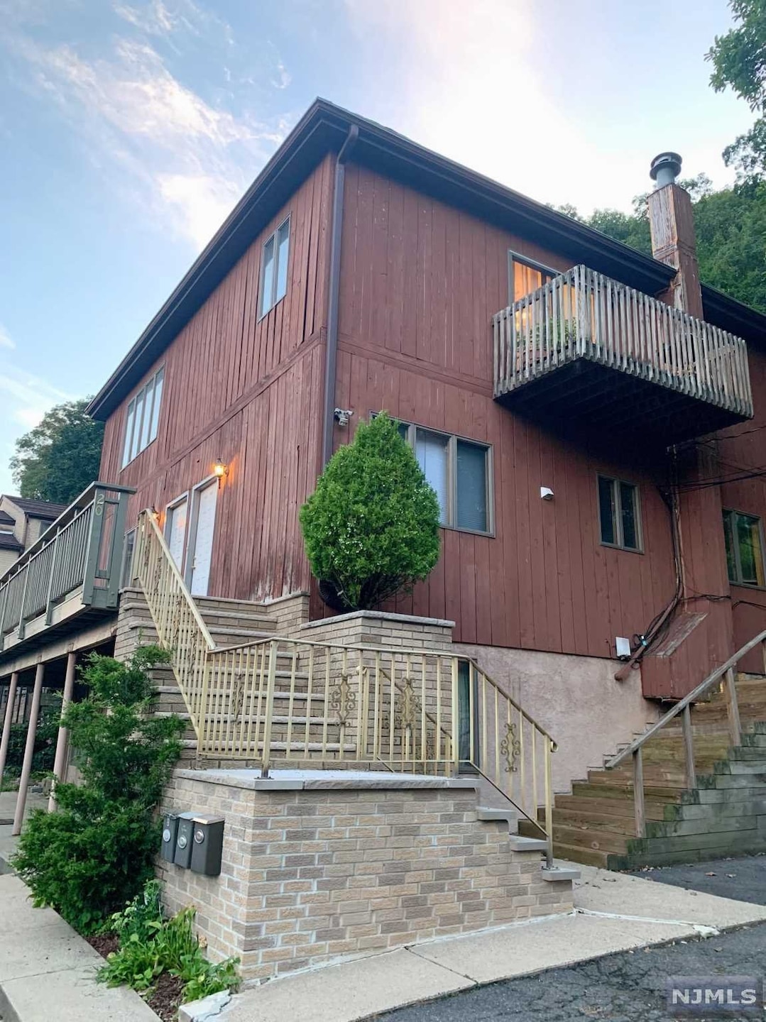 20 Hooks Ln unit 1, Edgewater, NJ 07020 - photo 1