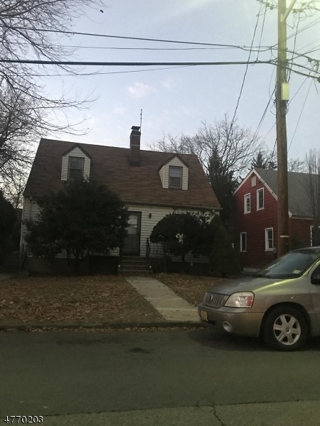 813 Parkview Terrace, Elizabeth, NJ 07202 - photo 1