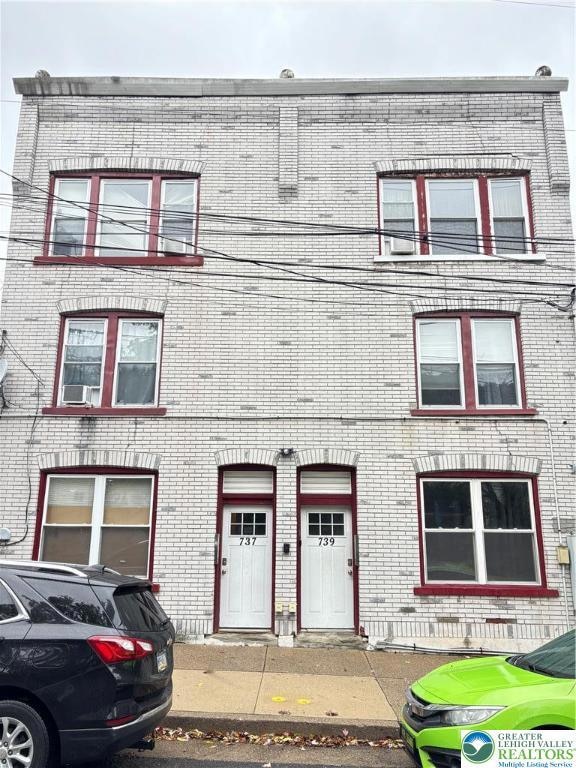 739 E 7th St unit 2, Bethlehem, PA 18015 - photo 1
