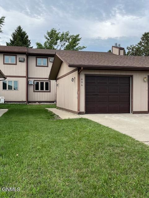 804 14th St NE, Jamestown, ND 58401 - photo 1