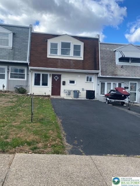 408 N Gilmore St, Allentown, PA 18109 - photo 1