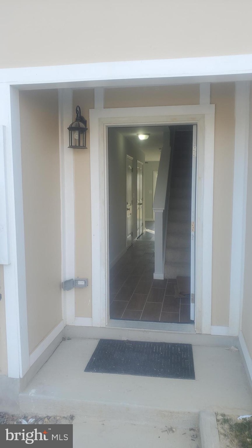 4512 Craddock Ave, Baltimore, MD 21212 - photo 1