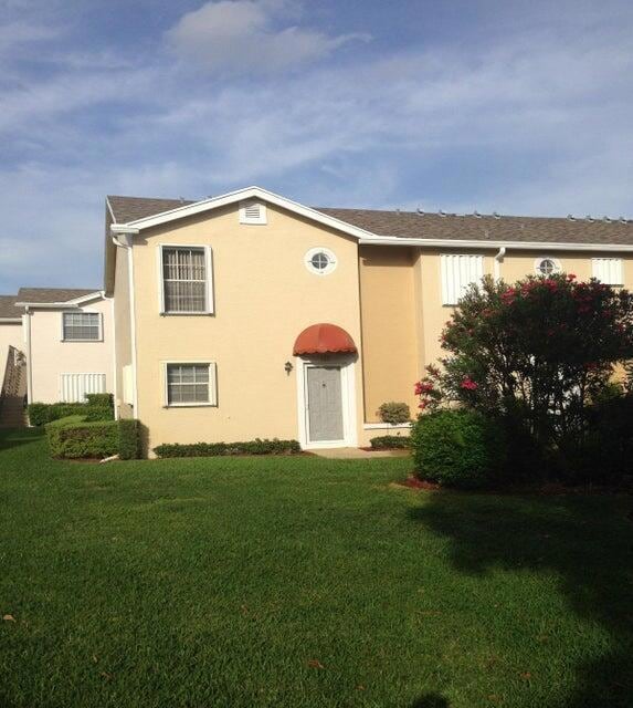 423 Waterside Dr, Boynton Beach, FL 33435 - photo 1