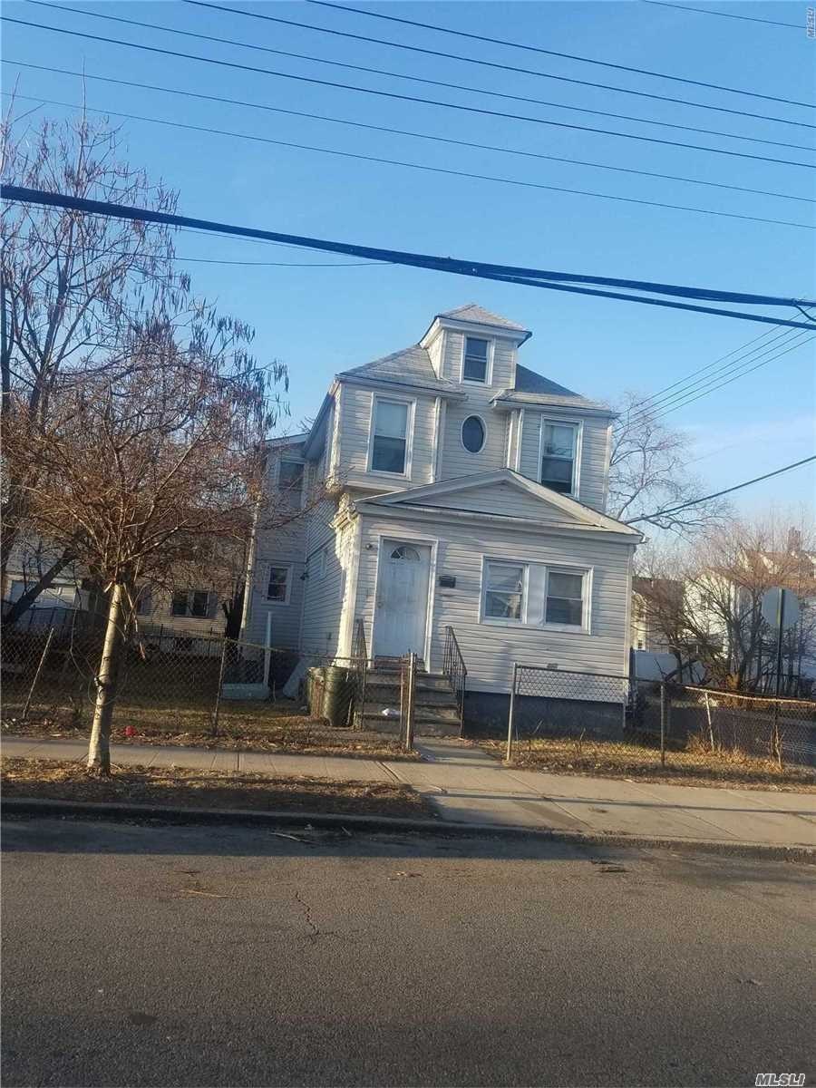 164-19 108th Ave, Jamaica, NY 11433 - photo 1