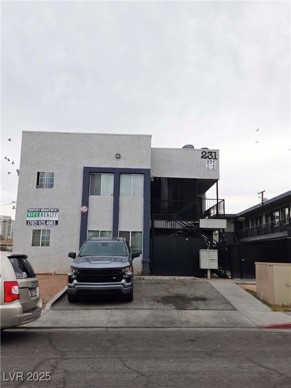 231 W Philadelphia Ave unit 5, Las Vegas, NV 89102 - photo 1