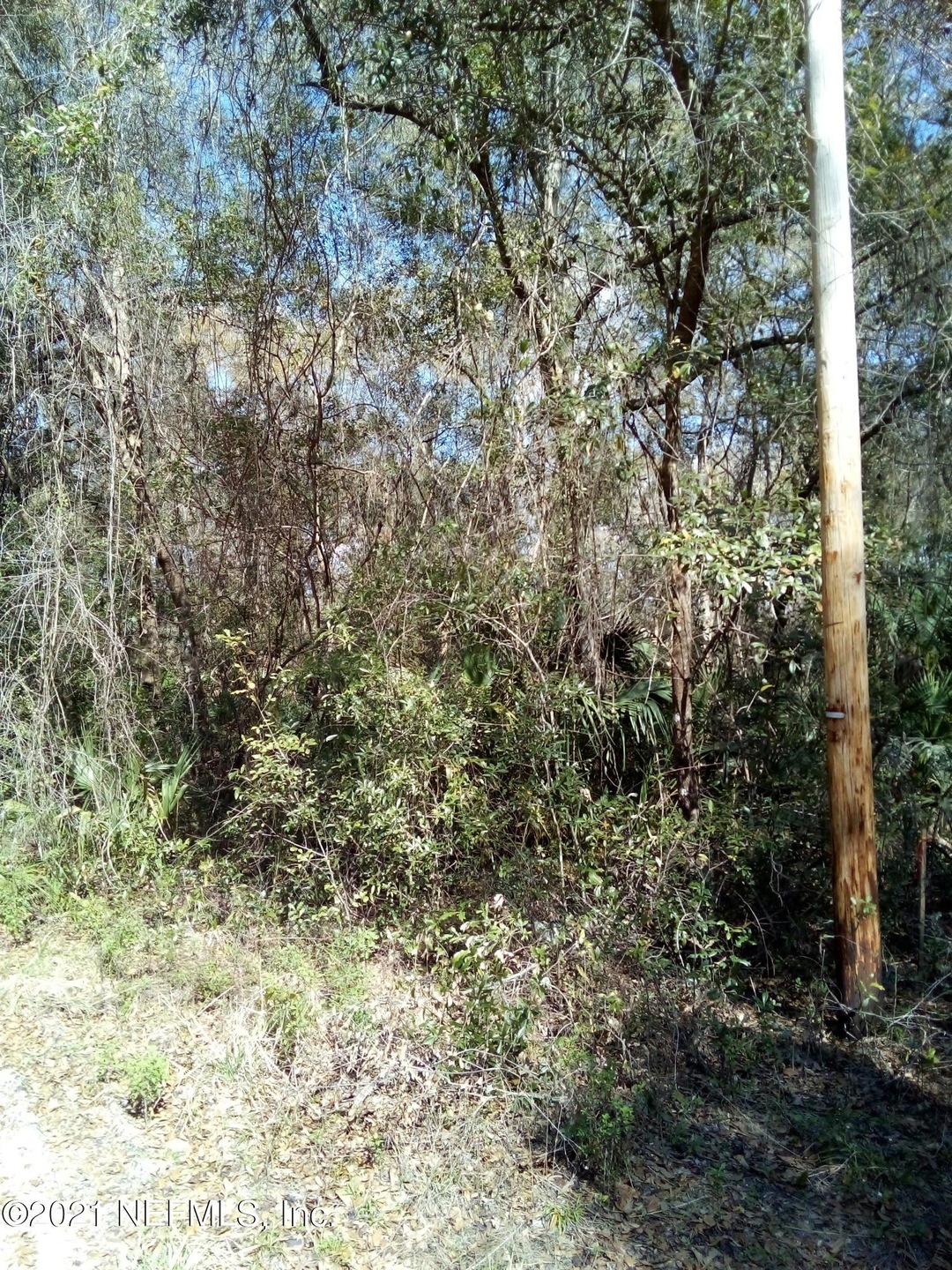 N Broken Arrow front of property