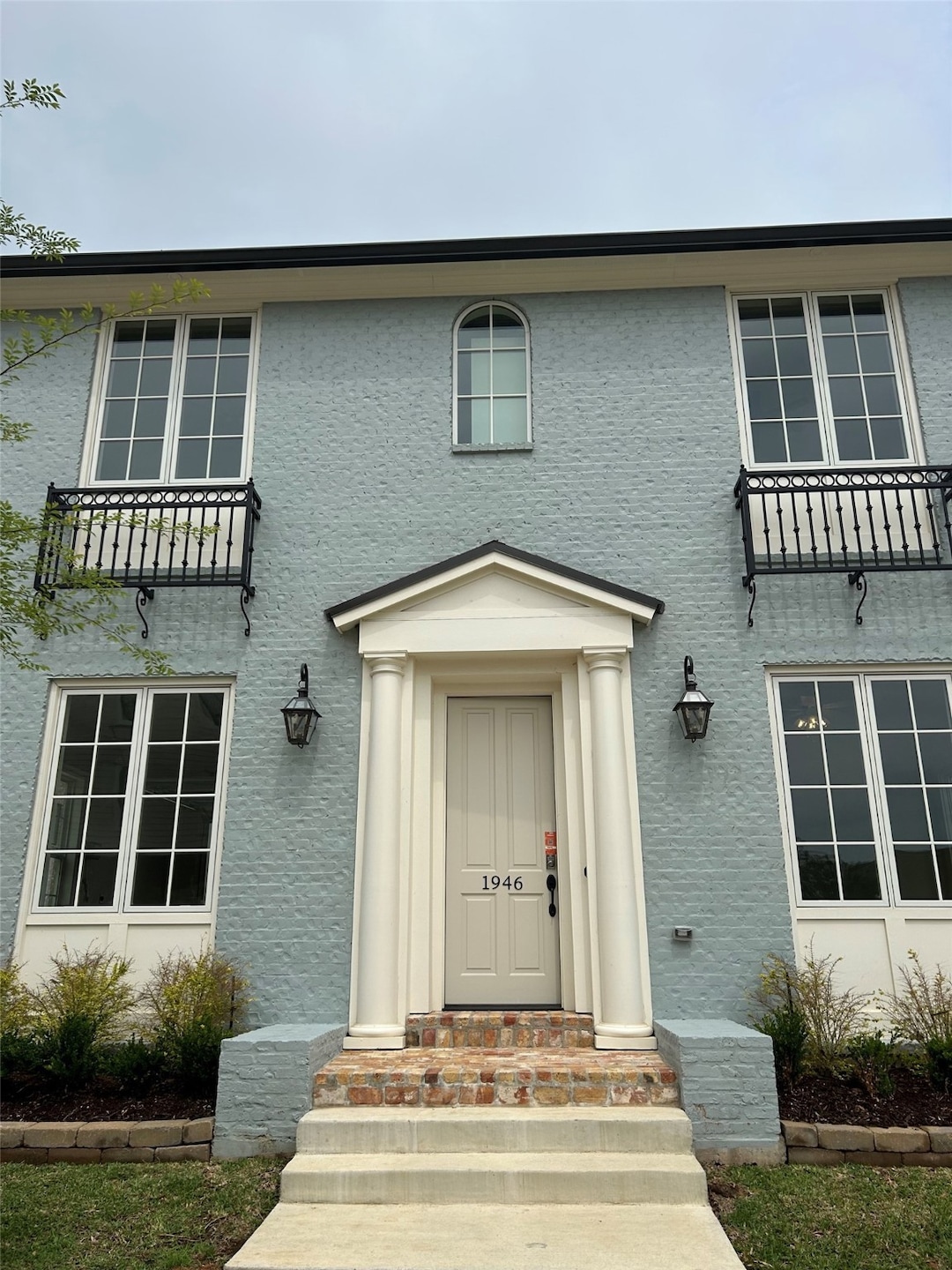 For Rent $2,700/month