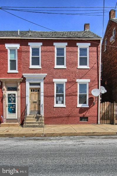 163 S 4th St, Columbia, PA 17512 - photo 1