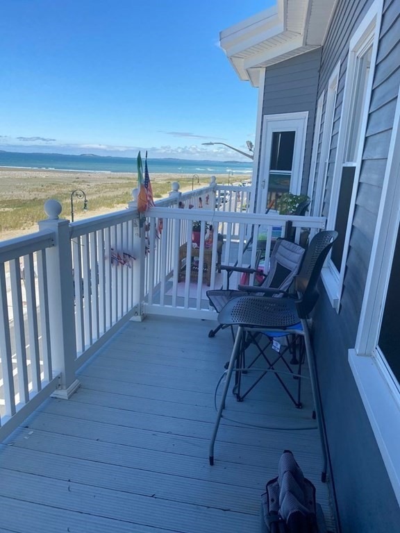 90 Winthrop Shore Dr unit 11, Winthrop, MA 02152 - photo 1