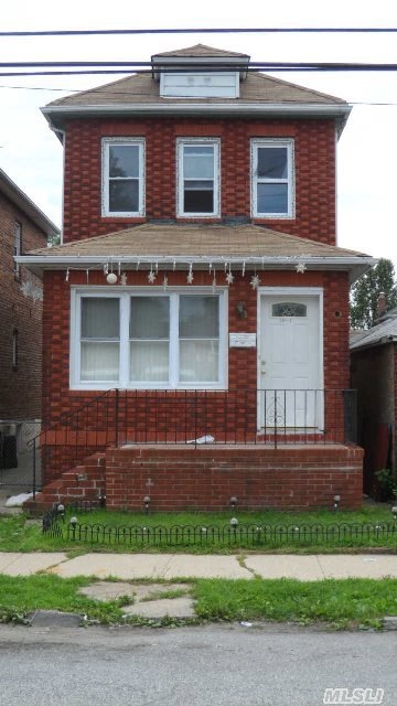 23712 92nd Rd unit 2, Bellerose, NY 11426 - photo 1