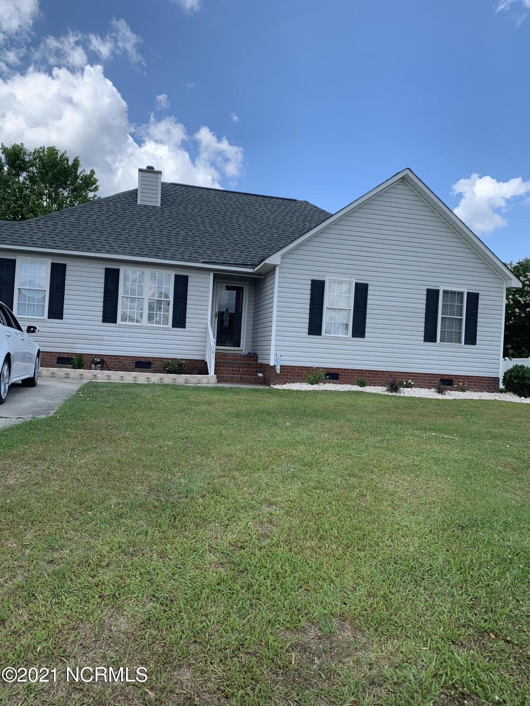 701 E Main St, Winterville, NC 28590 - photo 1