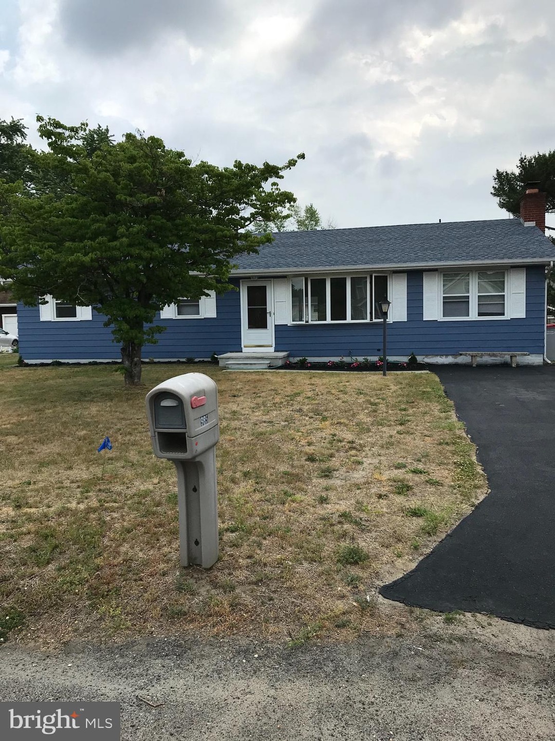 985 Swenlin Dr, Vineland, NJ 08360 - photo 1