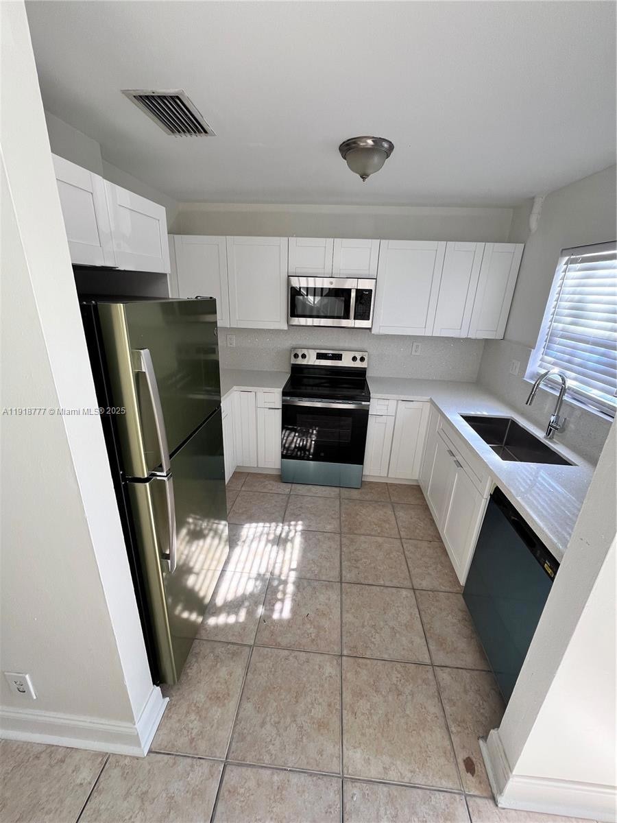 3281 E Golf Blvd unit 4, Pompano Beach, FL 33064 - photo 1