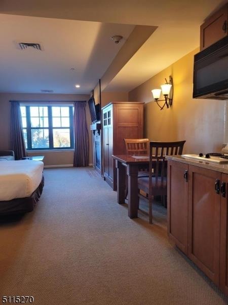 200 State Rt 94 unit 325, Vernon, NJ 07462 - photo 1