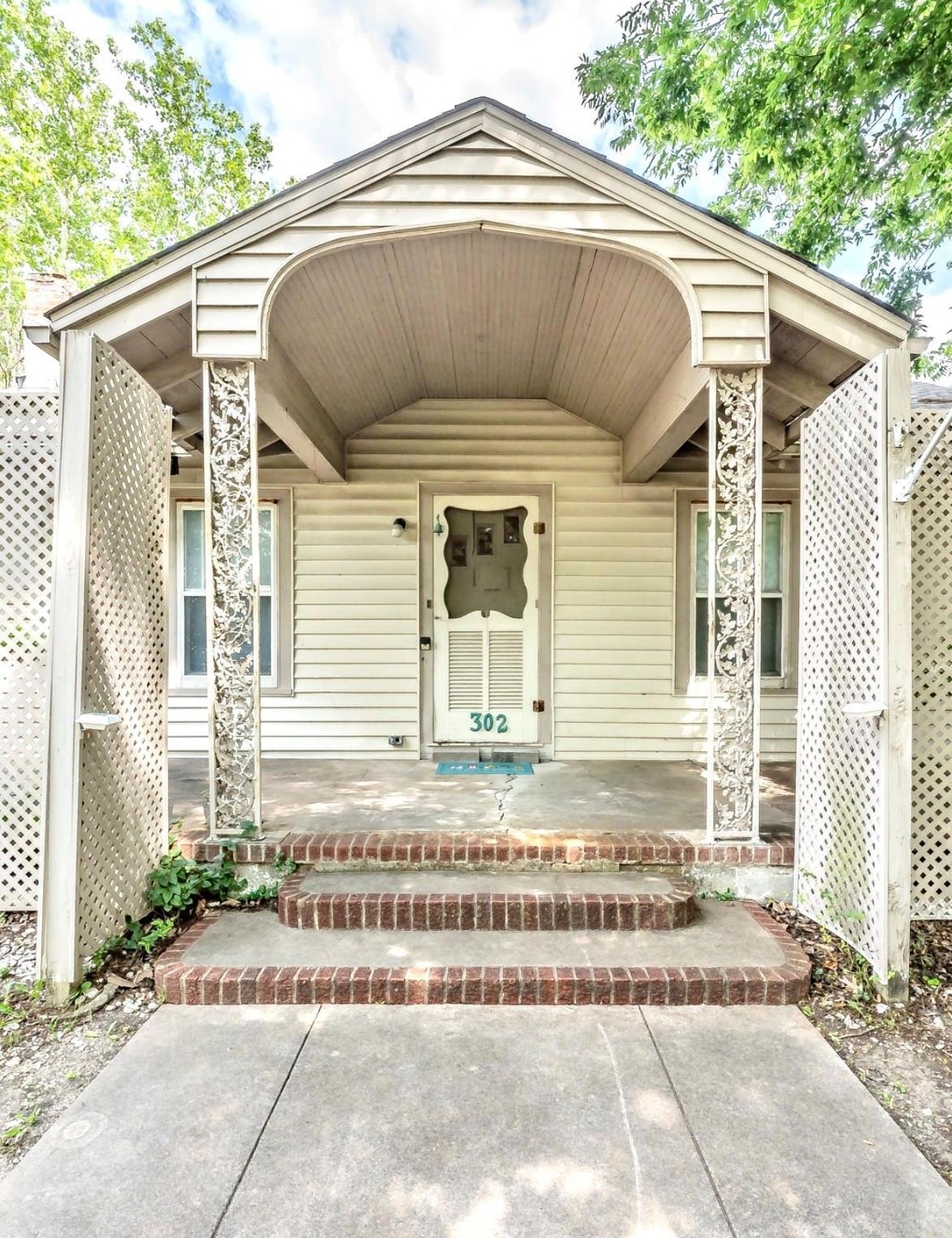 302 S Colorado St, Celina, TX 75009 - photo 1