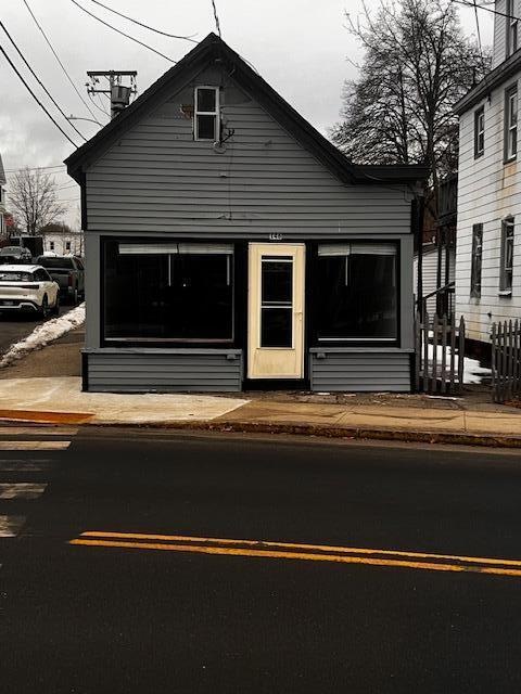 146 Alfred St, Biddeford, ME 04005 - photo 1