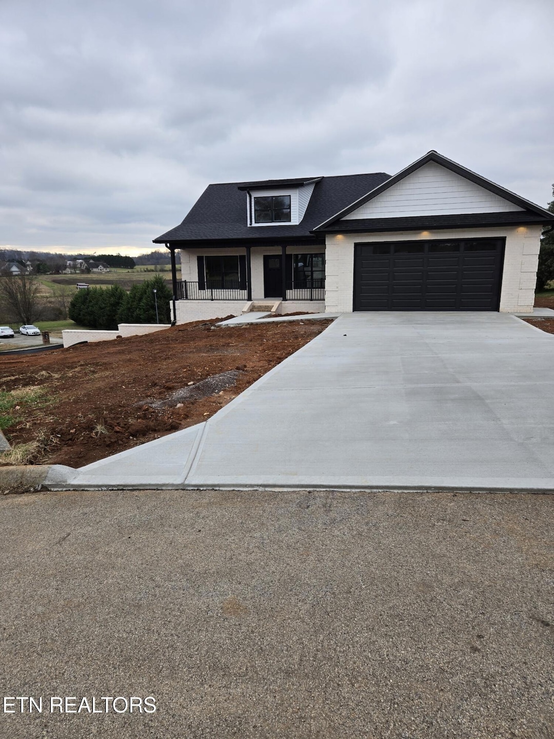 For Sale $499,000 • Co-Listing Agent