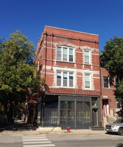 1824 W Augusta Blvd, Chicago, IL 60622 - photo 1