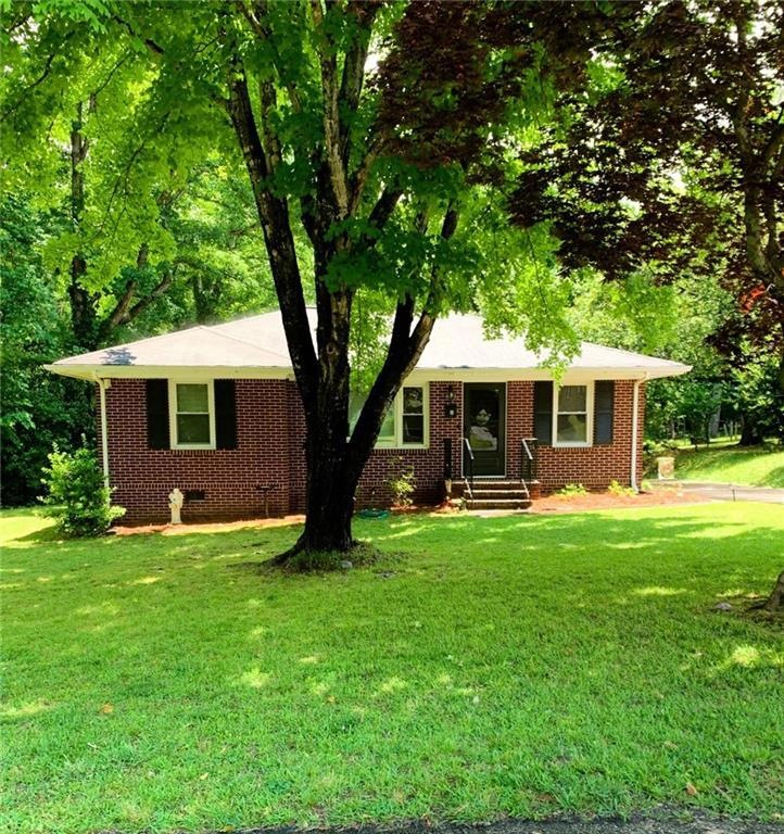 243 S Myrtle St, Winder, GA 30680 - photo 1