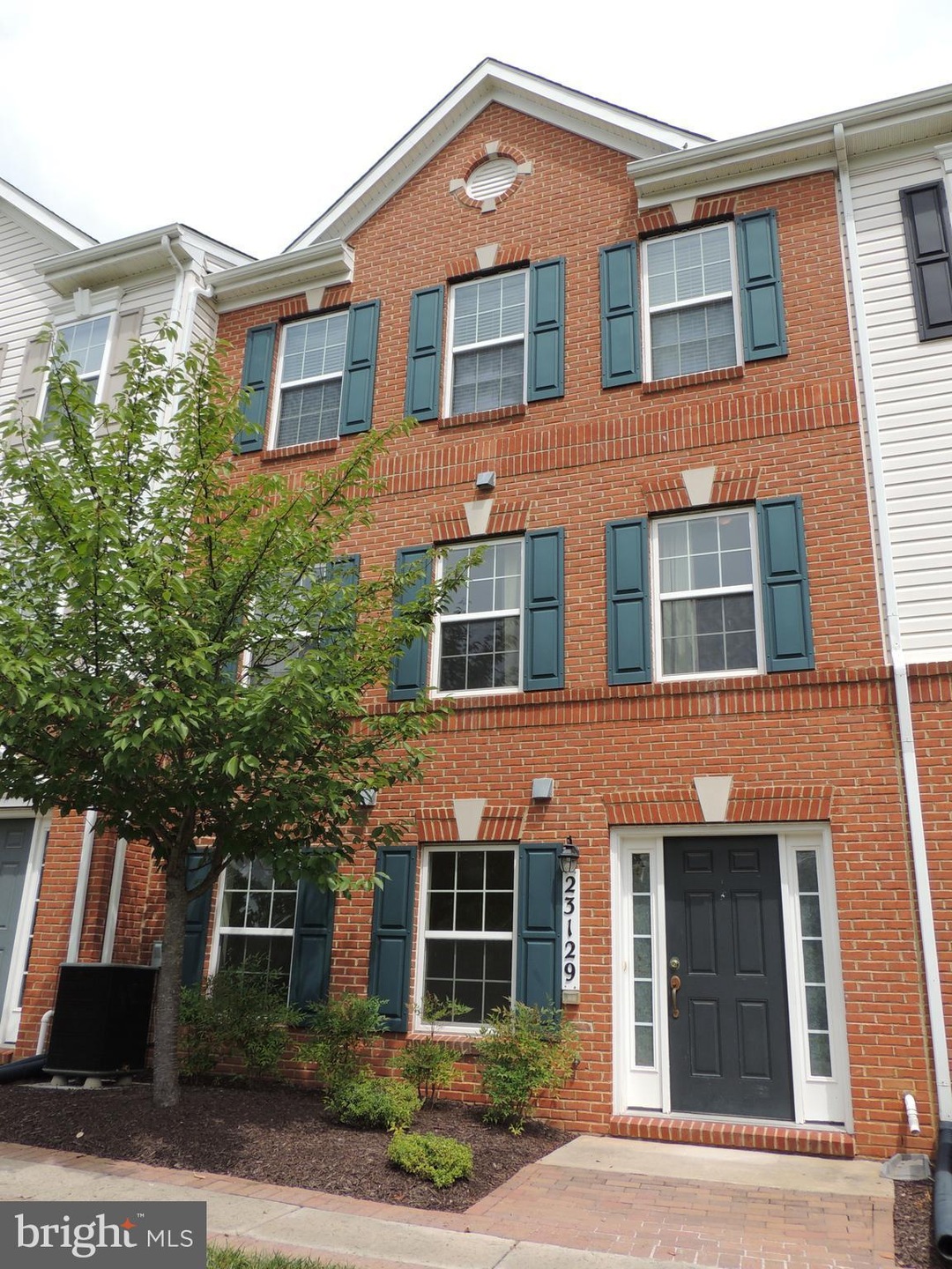 23129 Roberts Tavern Dr, Clarksburg, MD 20871 - photo 1