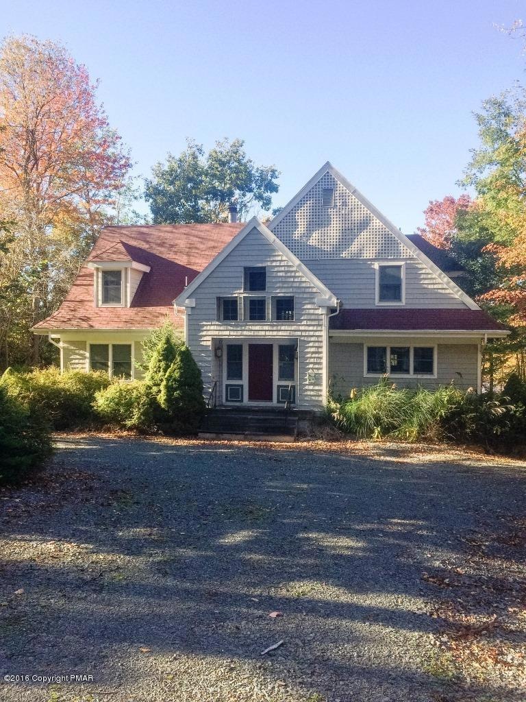 1469 Arrowhead Dr, Pocono Lake, PA 18347 - photo 1