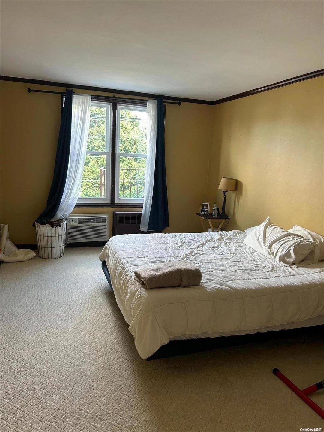 504 Merrick Rd unit 2G, Lynbrook, NY 11563 - photo 1