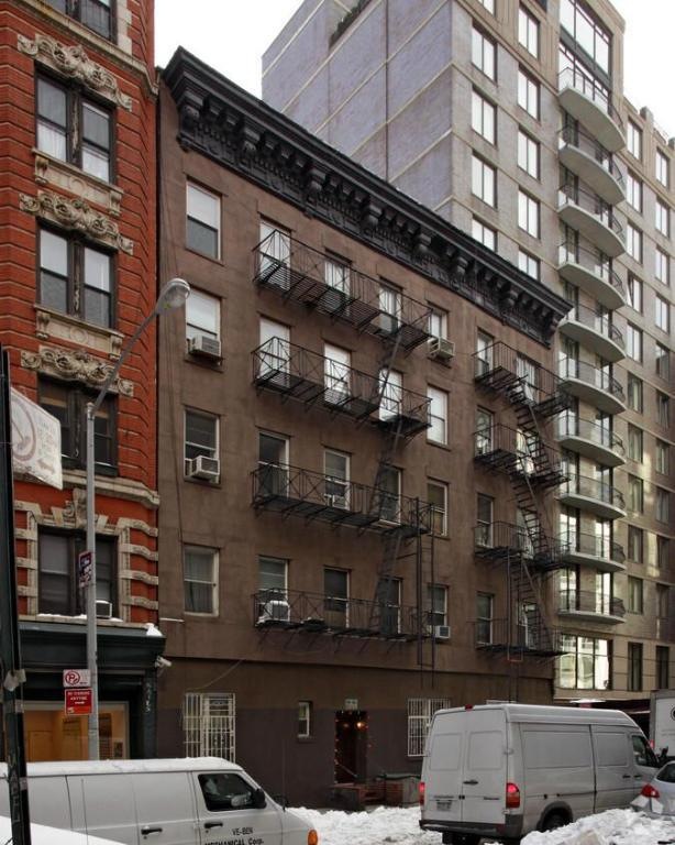 64-66 Thompson St unit 11, New York, NY 10012 - photo 1